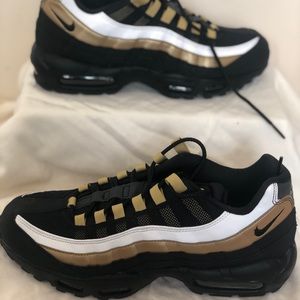 Nike AirMax 95 OG NIB. Men’s size 10 women’s 11.5